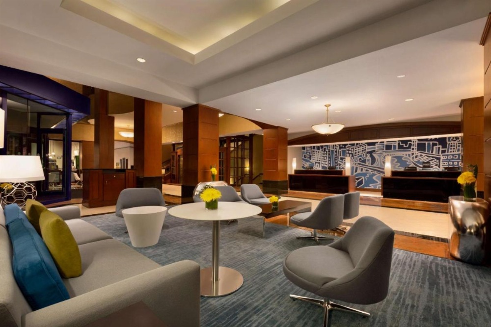 Hilton Chicago/Magnificent Mile Suites Image 33