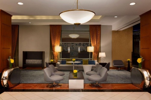 Hilton Chicago/Magnificent Mile Suites image 34