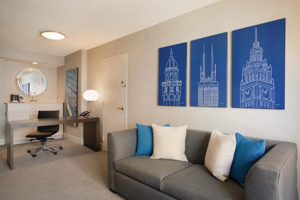 Hilton Chicago/Magnificent Mile Suites Image 40